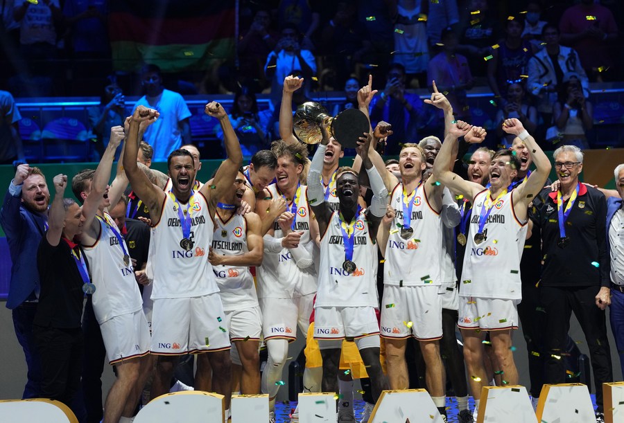 Germany’s Historic Triumph: Dennis Schröder Named FIBA Basketball World Cup 2023 TISSOT MVP